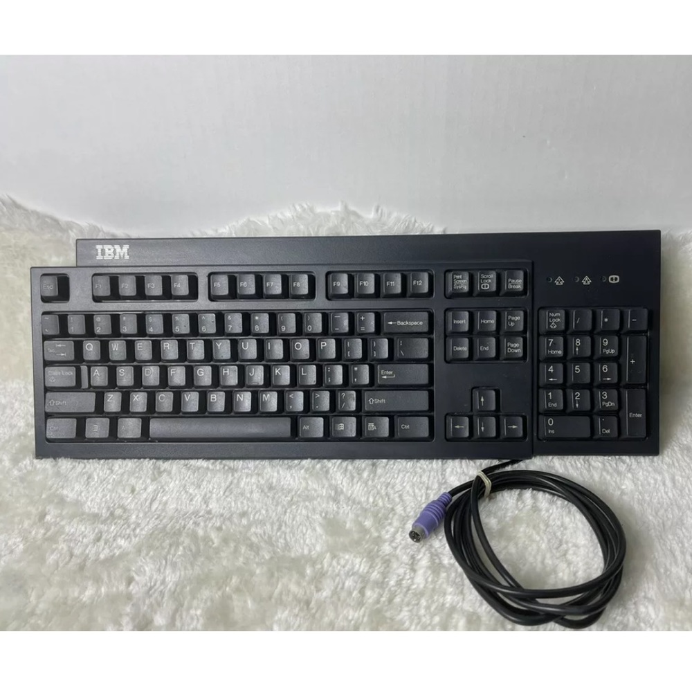 IBM KB-9910 09N5545 Wired Keyboard